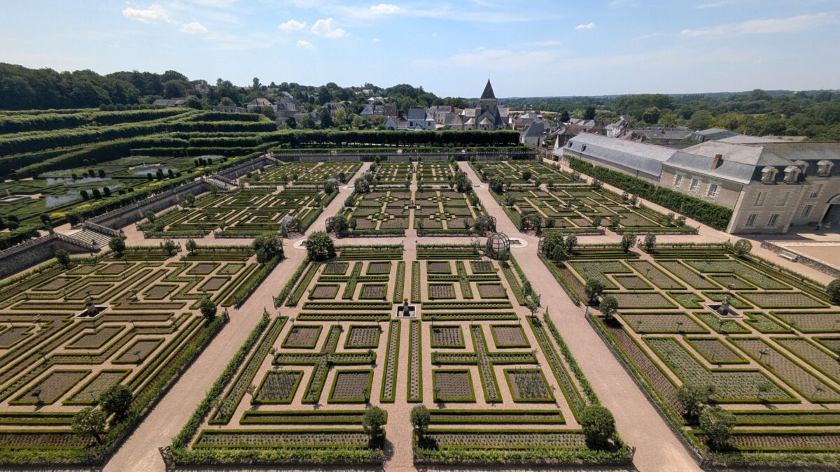 Vue d'ensemble des carrés du potager Renaissance de Villandry